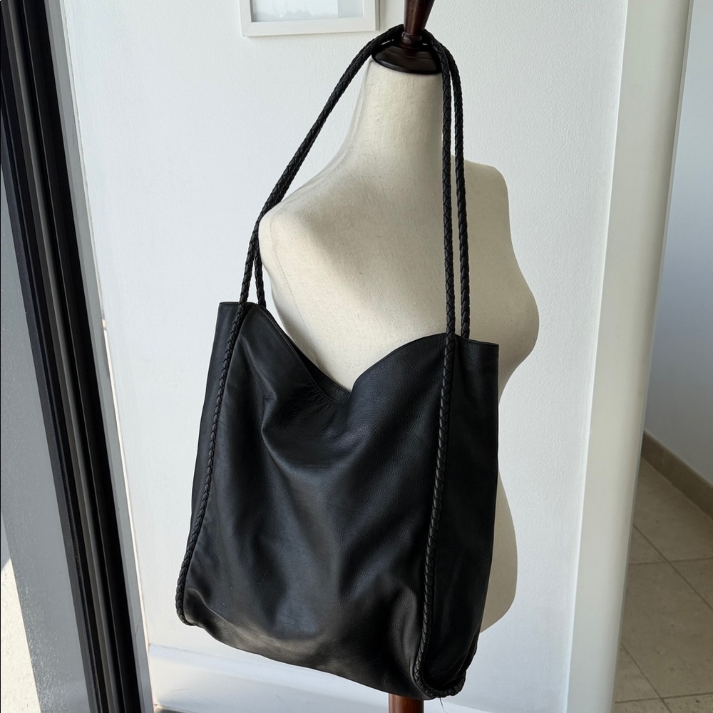 Via Spiga Black Leather Braided-Handle Tote